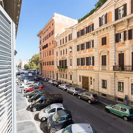 فندق مبيت وإفطار Filomena Arthouse 4*