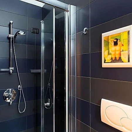 Filomena Arthouse Bed & Breakfast 4*