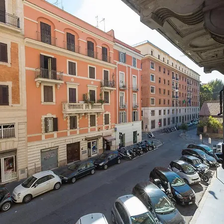 Bed & Breakfast Filomena Arthouse